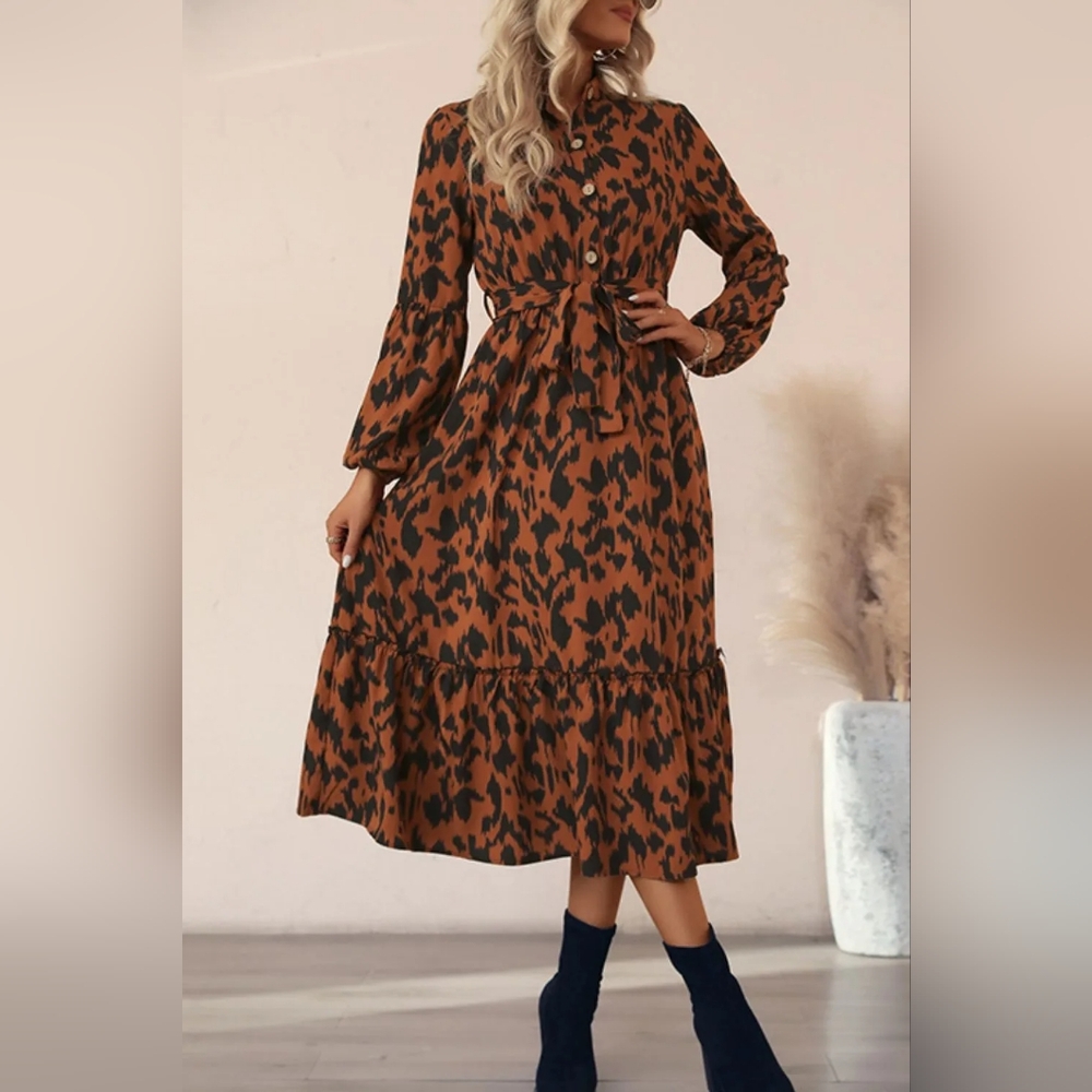 NWT - Boutique - Bubble Sleeve Animal Print Buttoned Midi Shirt Dress - Size M - Picture 5 of 7